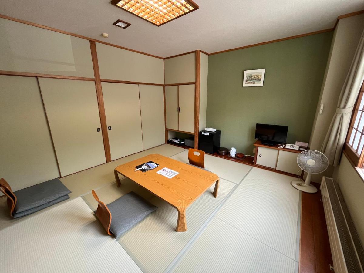 Marukoma Onsen Ryokan Chitose (Hokkaido) Exterior foto